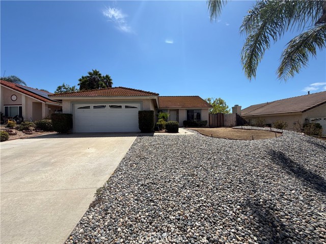 25431 Pistache Ct — photo