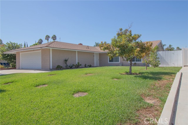 9229 Delano Dr — photo
