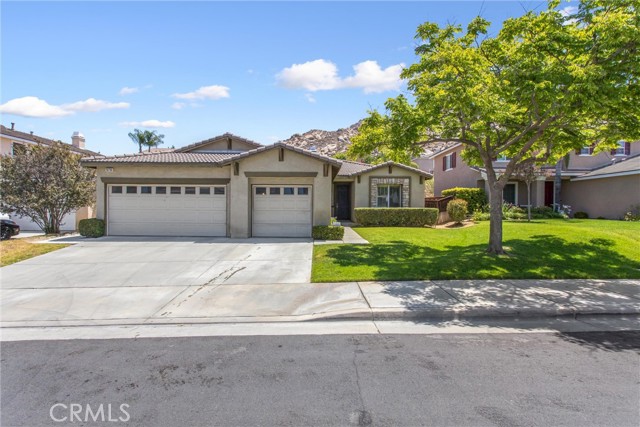 16796 Colt Way — photo