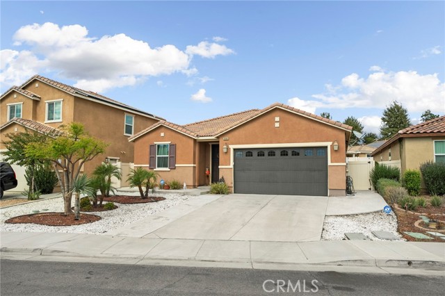 35944 Dylan Ct — photo