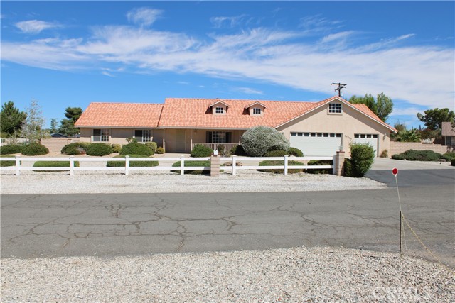 20060 Waco Ct — photo