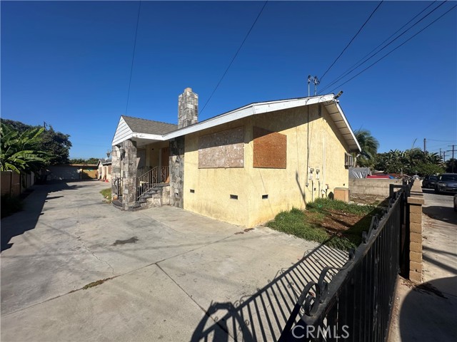 15602 Newhope — photo