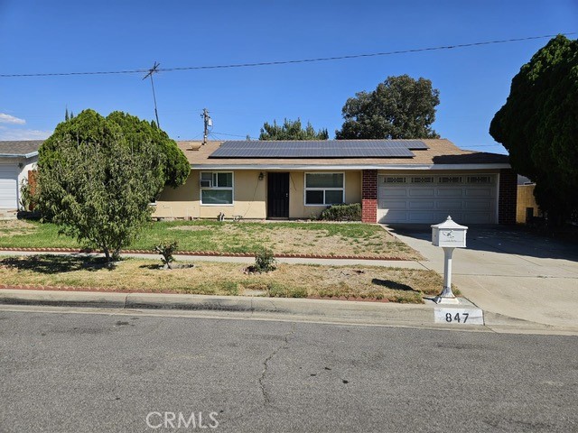 847 S Forest — photo
