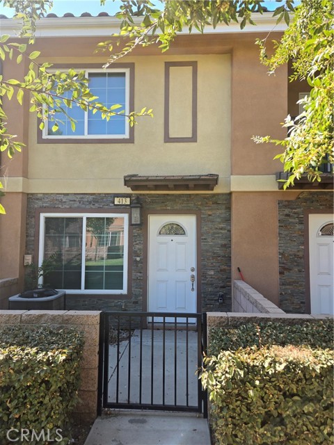 16408 Valencia — photo