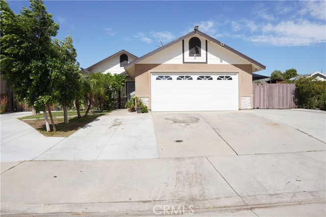 23258 Dunhill Dr — photo