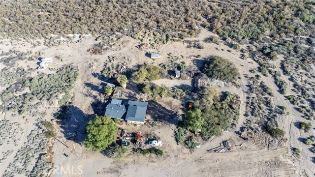 1415 Tamarack Ln — photo