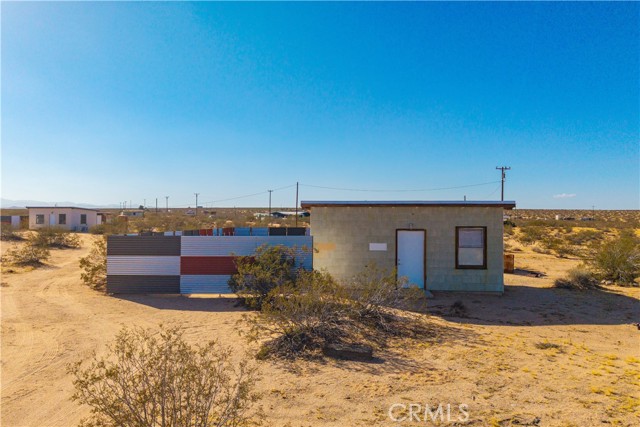 65255 Pluto St — photo