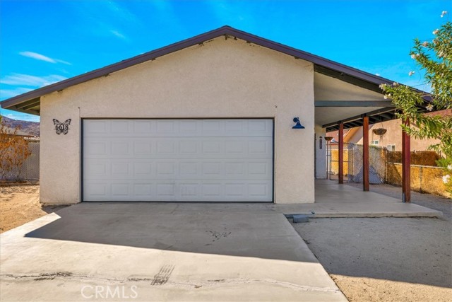 6618 Mariposa — photo