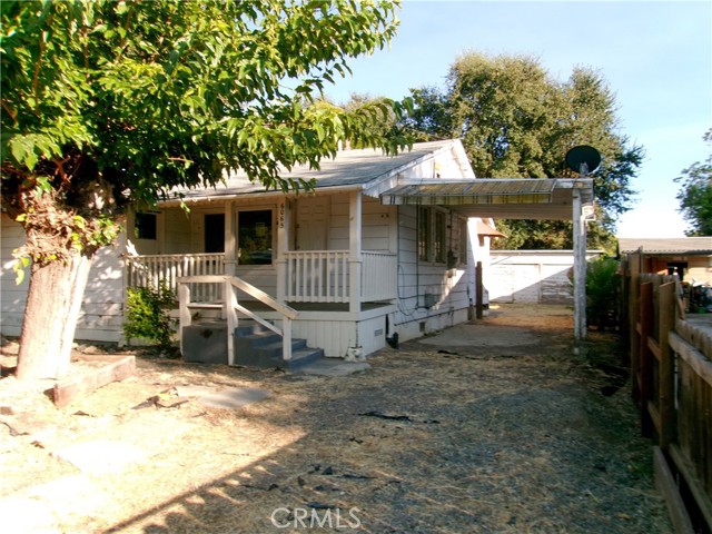 6065 2nd Ave — photo