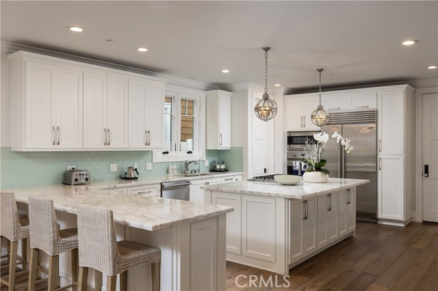 1508 E Balboa Blvd — photo