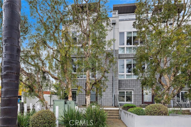 4151 Redwood Avenue #106 — photo