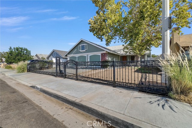 200 Worth, Perris, CA 92571 — photo 3