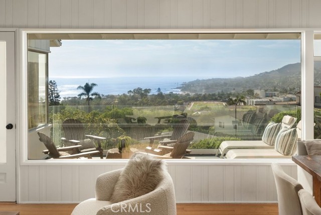 933 Coast View — photo
