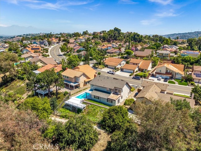 3315 Hawkwood — photo