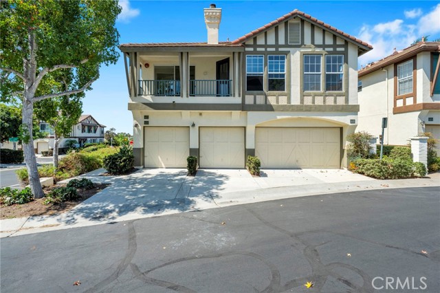 402 Bay Berry Pl — photo