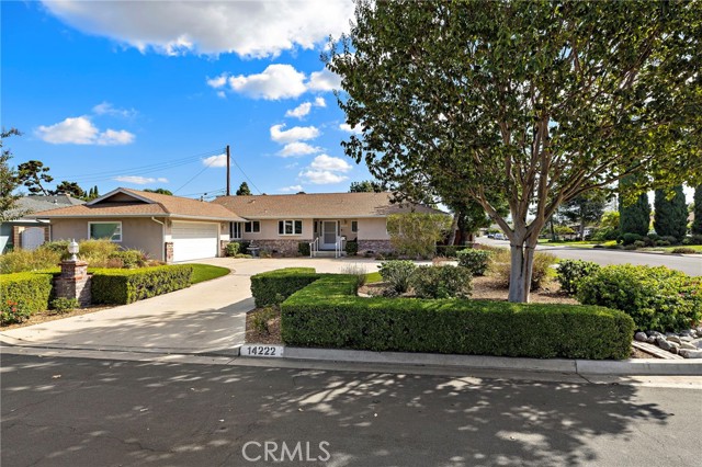 14222 Shasta Way — photo
