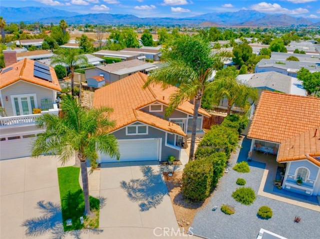 27704 Doreen Dr — photo