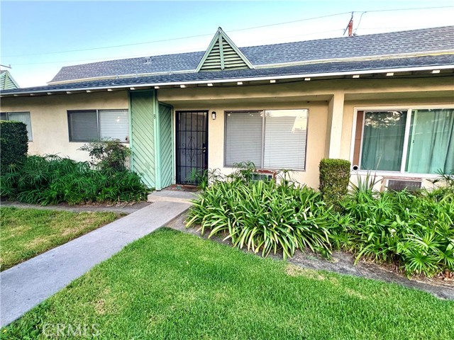 15712 Pasadena 8 — photo