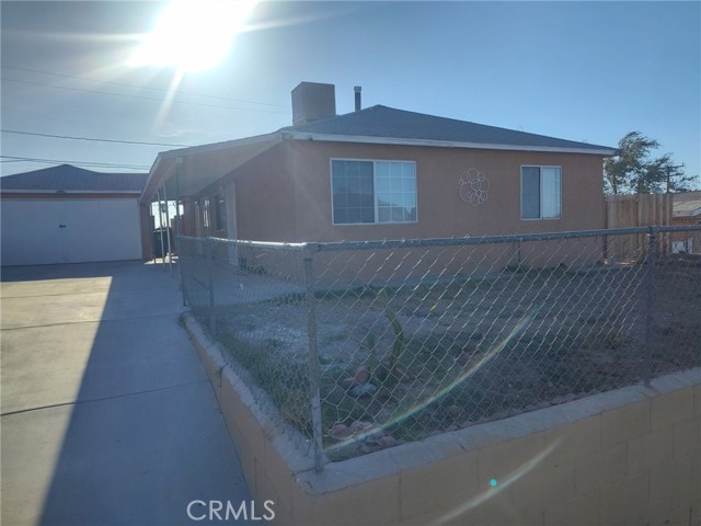322 Maxine Ave 1 — photo