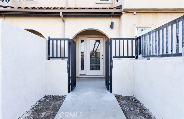 5518 E Los Angeles Ave Unit 1 — photo