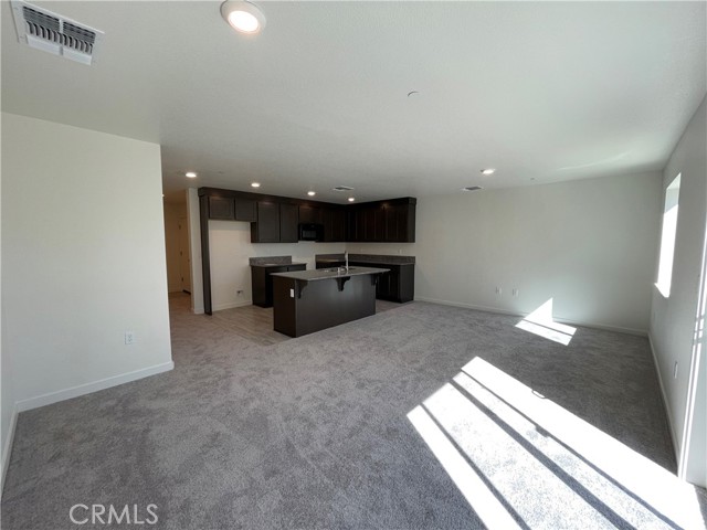 135 Long Trail Ln — photo