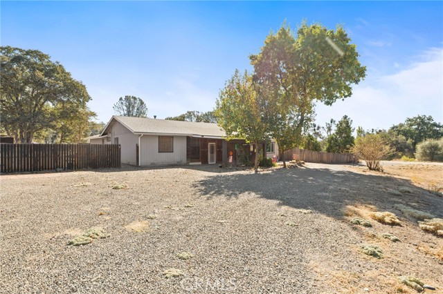5150 Cole Rd — photo
