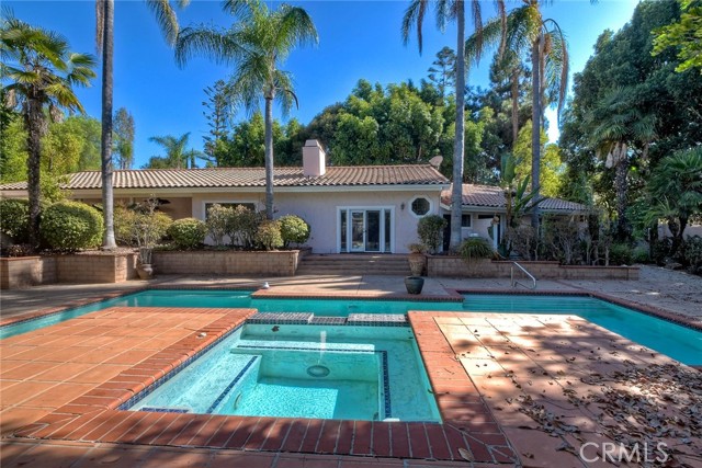 1330 Twain Ct — photo
