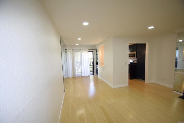 1355 N Sierra Bonita Ave 204 — photo