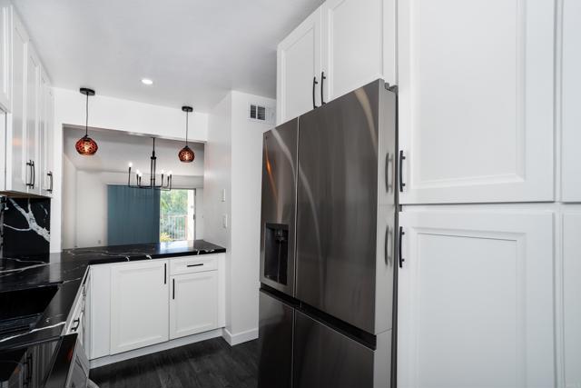 5700 Baltimore Dr 16 — photo