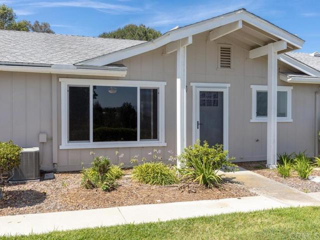 4362 Dowitcher Way — photo