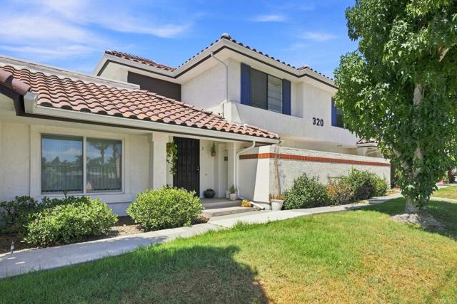320 Grapevine Rd 2 — photo