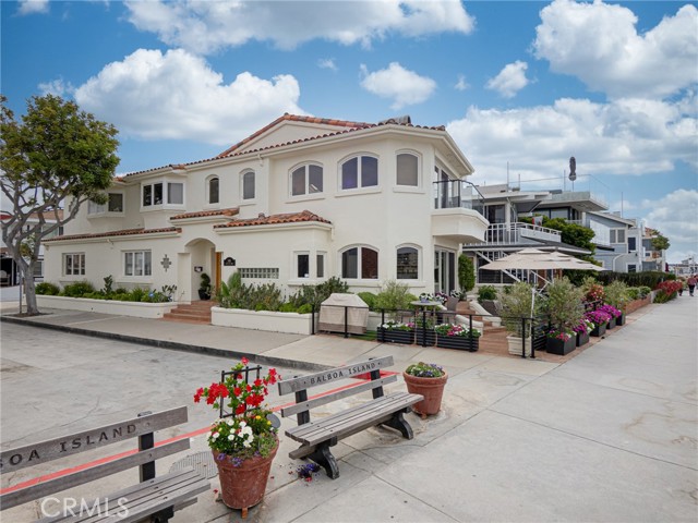 300 S Bay Front — photo
