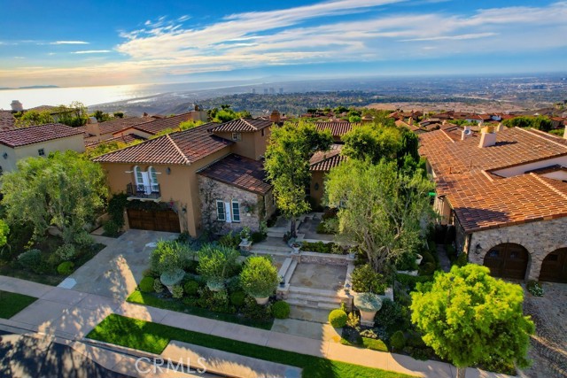 31 Overlook — photo