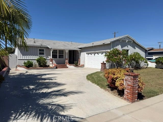 7849 La Habra — photo
