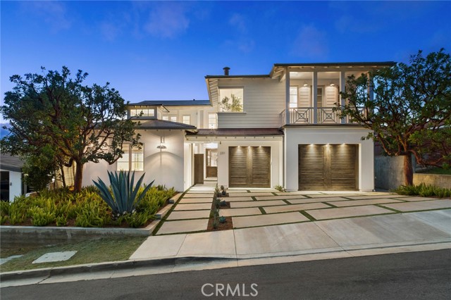 231 Tustin — photo