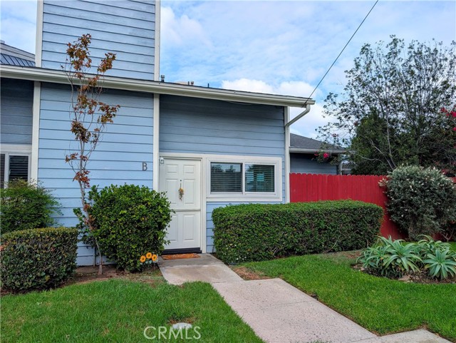 2302 Elden — photo