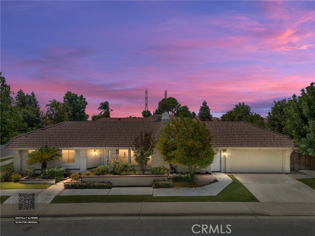 8112 Chaucer — photo