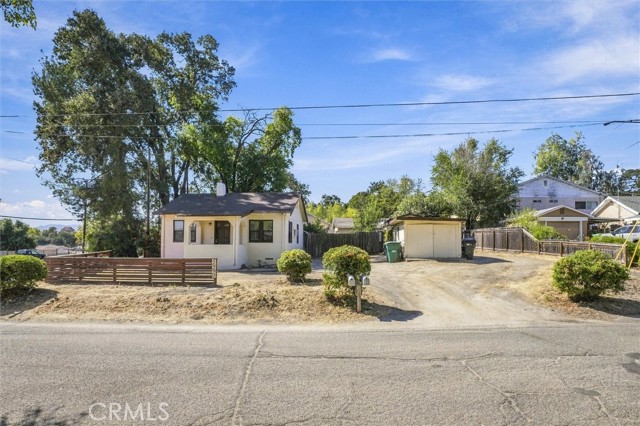 5990 Bajada — photo
