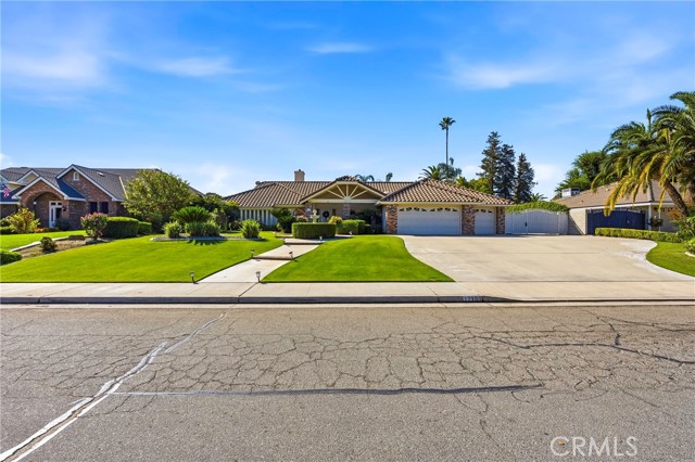 12107 Red Rose Way — photo