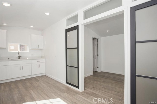 251 Avenida Del Mar B — photo