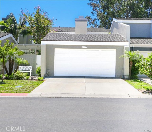 19742 Oceanaire Cir — photo