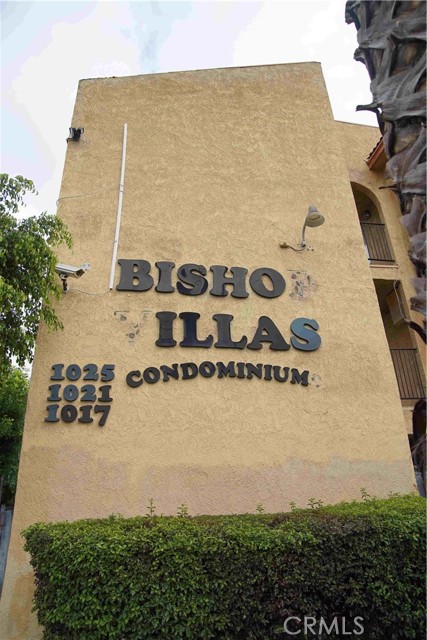 1021 W Bishop 212/I — photo