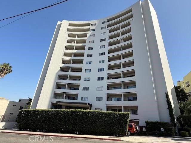 7250 Franklin 1111 — photo
