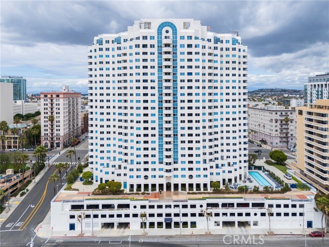 525 E Seaside 1802 — photo