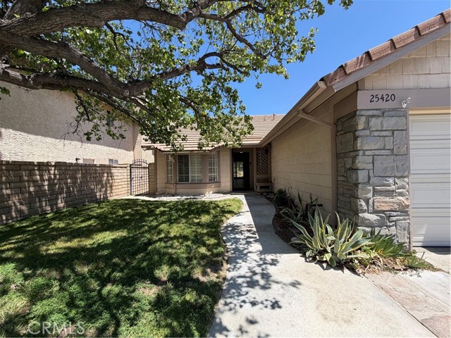 25420 Sheffield Ln — photo