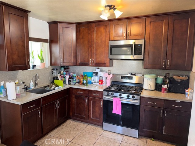 1263 N Phillips — photo