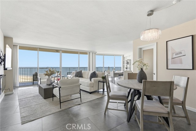 700 E Ocean Blvd 2305 — photo