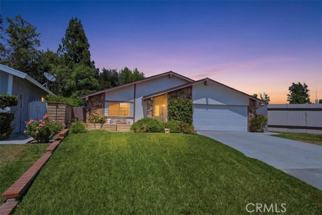 25097 Green Mill Ave — photo