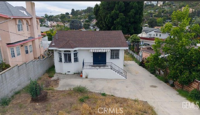 3391 Scarboro — photo