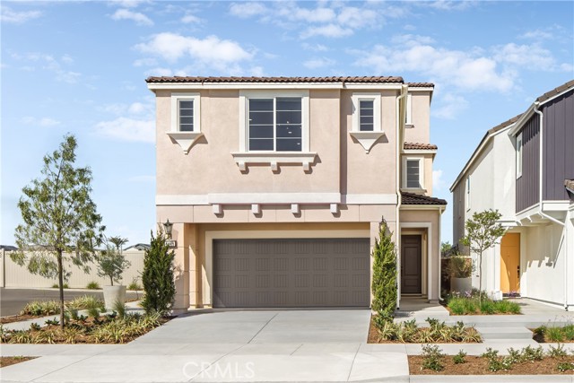 8394 Tamarack St — photo